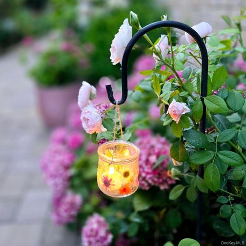 39-12 215TH Place, Bayside, NY 11361