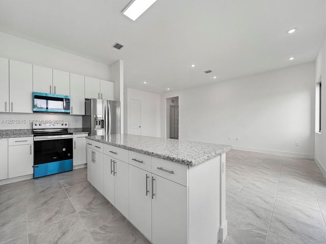 18911 SW 317th Terrace, Homestead, FL 33030