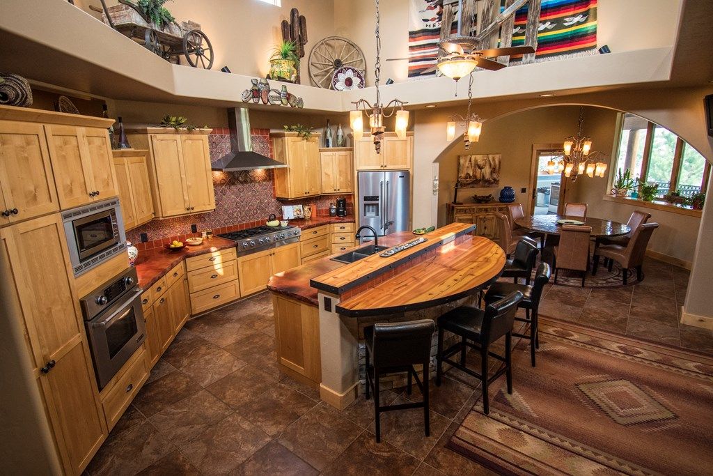 1531 Gulch St, Cody, WY 82414 photo 10