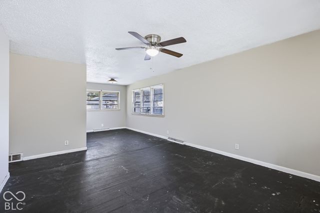 7665 E 52nd Street, Indianapolis, IN 46226