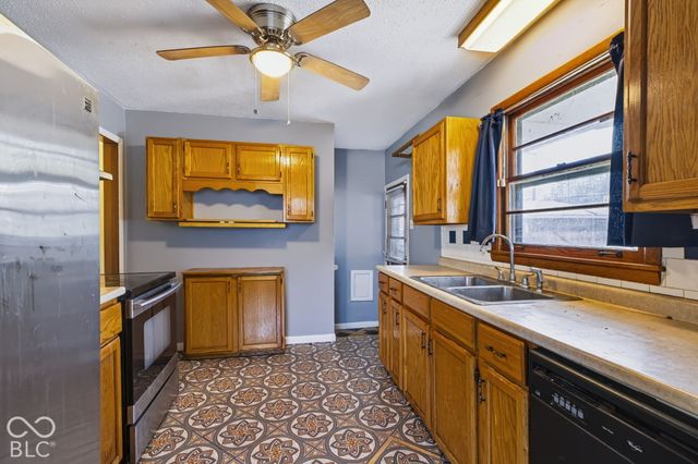 7665 E 52nd Street, Indianapolis, IN 46226