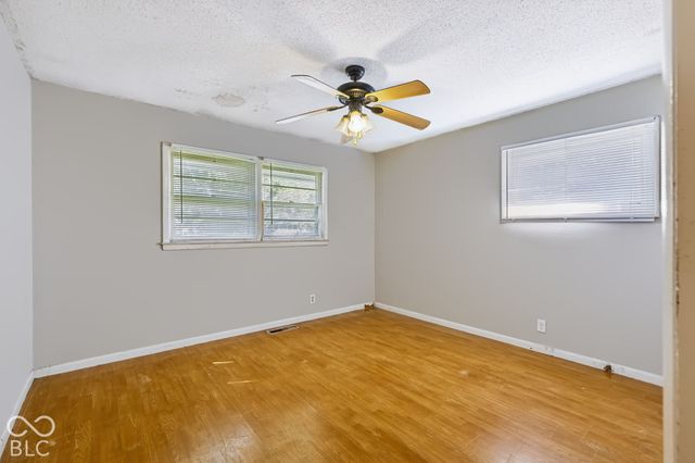 7665 E 52nd Street, Indianapolis, IN 46226