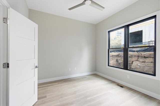 100 W 13th Street, Newport, KY 41071