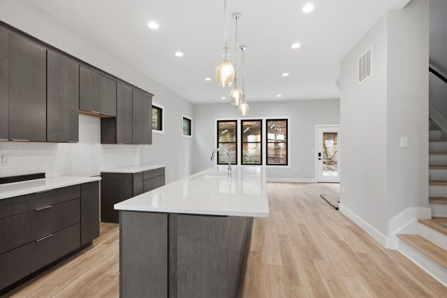 100 W 13th Street, Newport, KY 41071