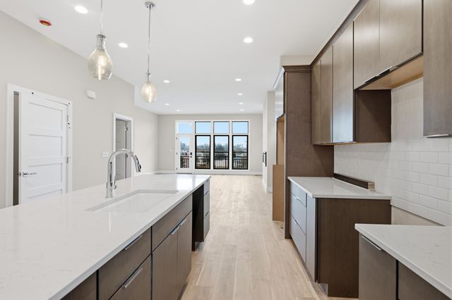 100 W 13th Street, Newport, KY 41071