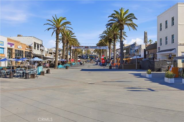 2121 Pacific Coast Highway, Hermosa Beach, CA 90254