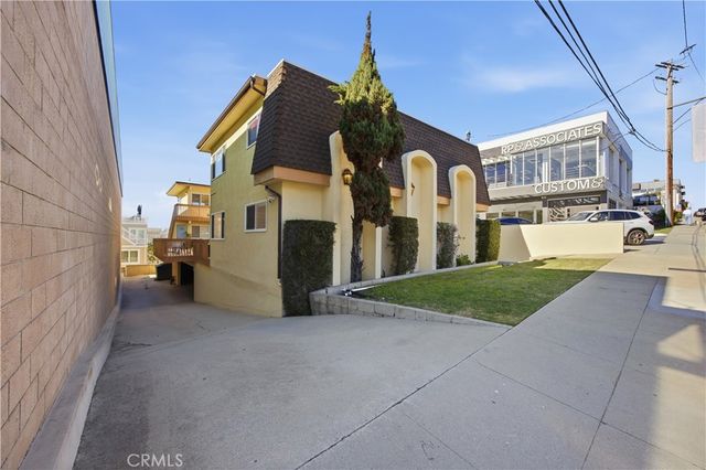 2121 Pacific Coast Highway, Hermosa Beach, CA 90254