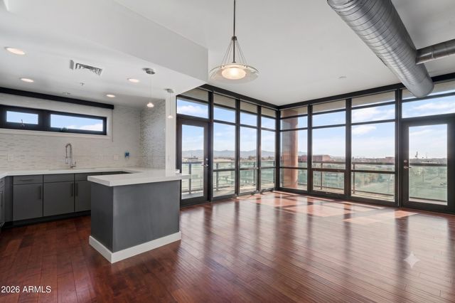 310 S 4TH Street 601, Phoenix, AZ 85004