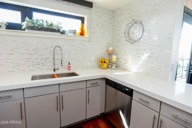 310 S 4TH Street 601, Phoenix, AZ 85004