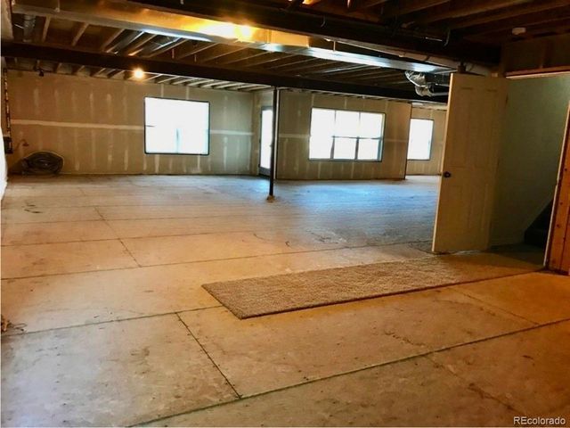 3821 Sunchase Dr, Castle Rock, CO 80109