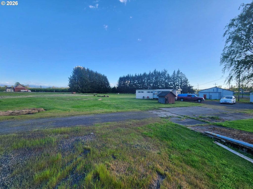 29290 S OLD MOLALLA Rd, Molalla, OR 97038