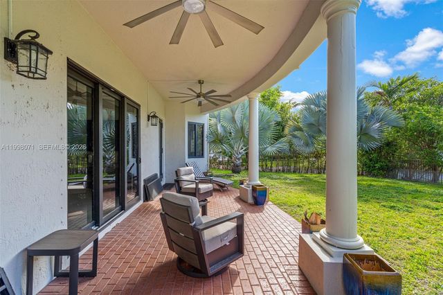 7613 SW 188th Ter, Cutler Bay, FL 33157