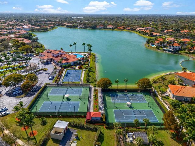 7613 SW 188th Ter, Cutler Bay, FL 33157