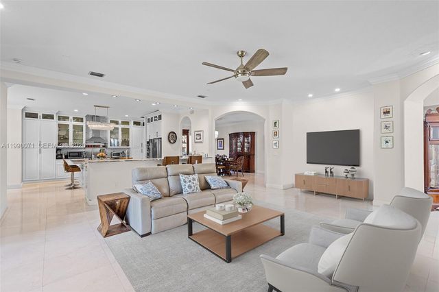 7613 SW 188th Ter, Cutler Bay, FL 33157