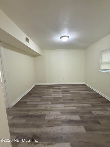 4692 PORTSMOUTH Avenue, Jacksonville, FL 32208