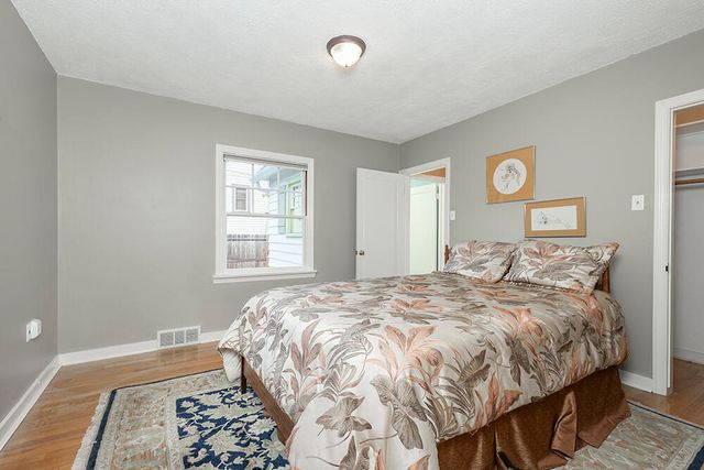 719 NW 3rd Street, Grants Pass, OR 97526