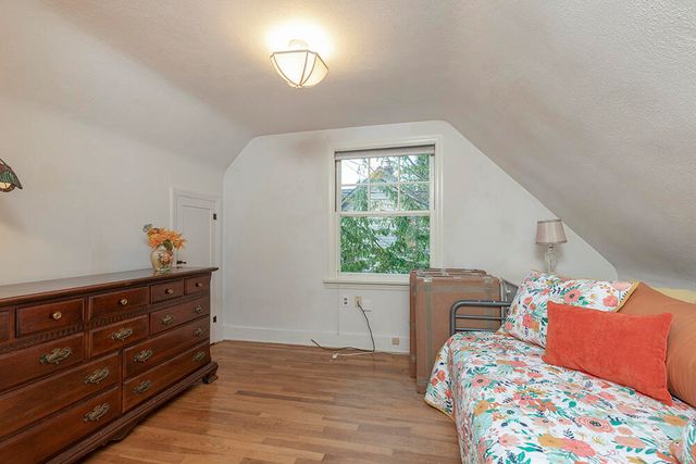 719 NW 3rd Street, Grants Pass, OR 97526