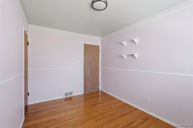 25060 Koontz Street, Roseville, MI 48066