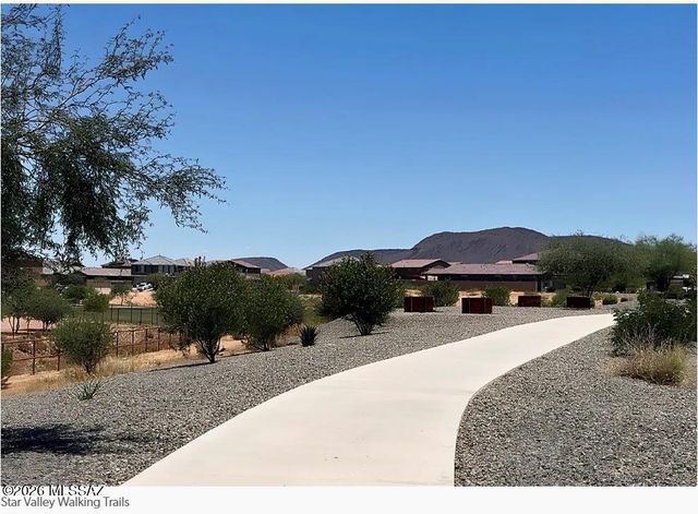 6770 W Spanish River Lane, Tucson, AZ 85757