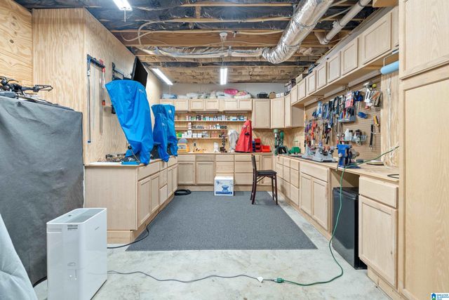 2012 HIGHLAND VILLAGE BEND, Birmingham, AL 35242