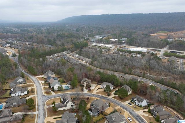 2012 HIGHLAND VILLAGE BEND, Birmingham, AL 35242