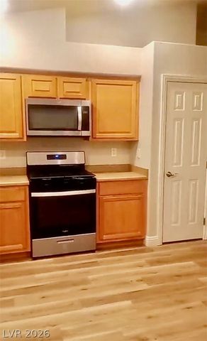 10363 Madagascar Palm Street, Las Vegas, NV 89141