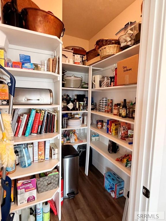 Image 16 of property listing at 805 Lucille, Pocatello, ID 83201