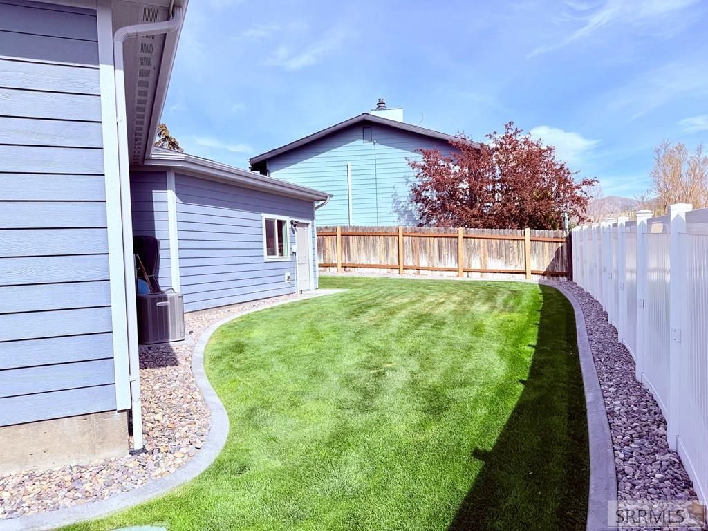 Image 37 of property listing at 805 Lucille, Pocatello, ID 83201