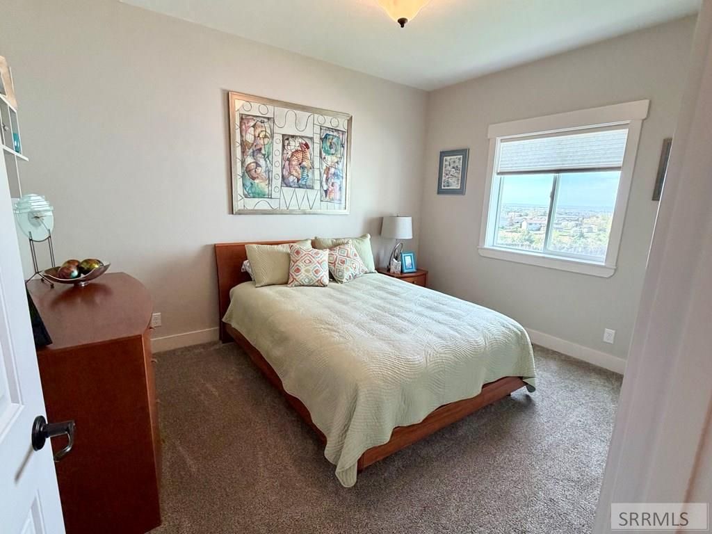 Image 5 of property listing at 805 Lucille, Pocatello, ID 83201