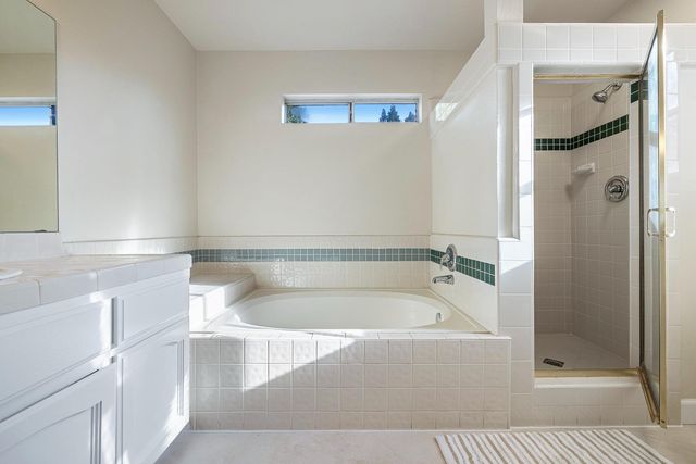 805 E Buckhill Road, Fresno, CA 93720