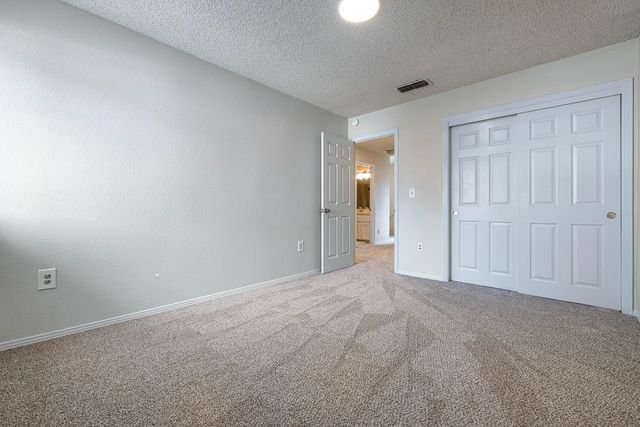 805 E Buckhill Road, Fresno, CA 93720