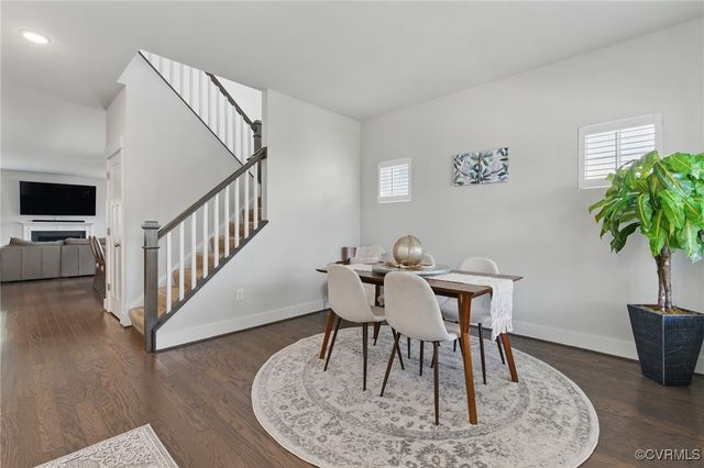 6906 Stafford Park Dr, Moseley, VA 23120