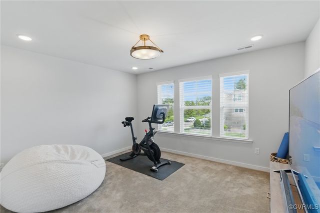 6906 Stafford Park Dr, Moseley, VA 23120