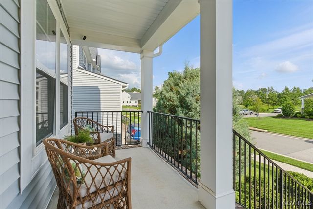 6906 Stafford Park Dr, Moseley, VA 23120