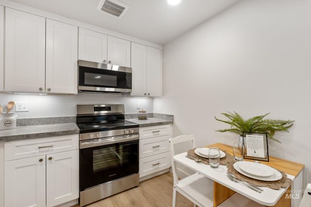 1164 Jasper Loop, Pocatello, ID 83204