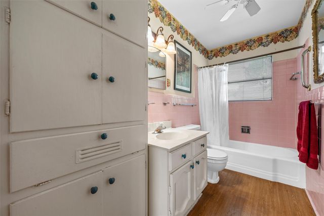 1207 N 65th Street, Waco, TX 76710