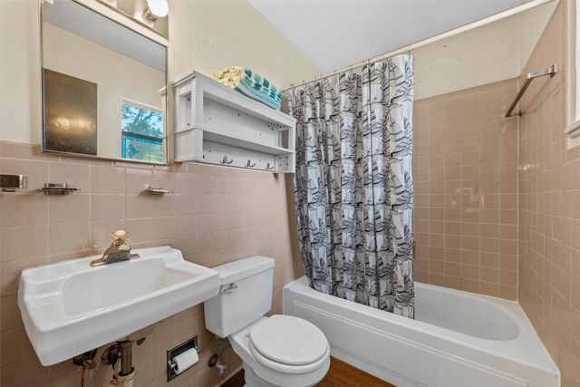 1207 N 65th Street, Waco, TX 76710