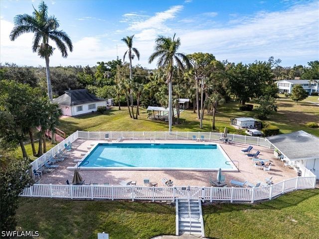 1429 Tropic TER, North Fort Myers, FL 33903