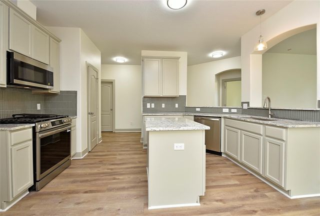 1107 Treasure Court, Baytown, TX 77521