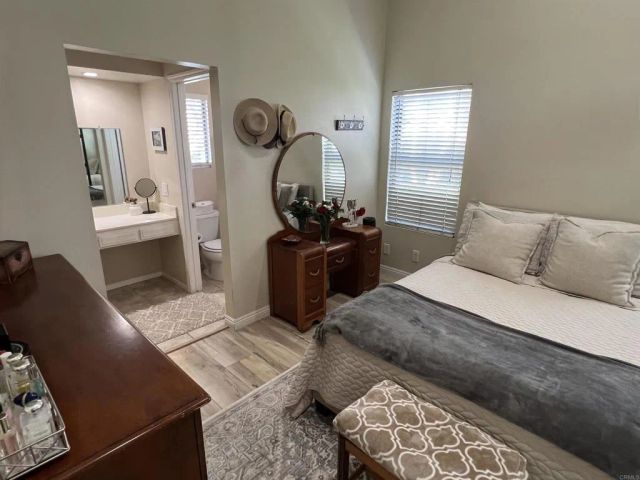 5722 E Stillwater Avenue 113, Orange, CA 92869