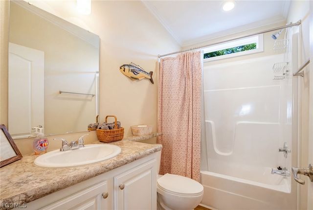 3098 Sloop LN, St James City, FL 33956