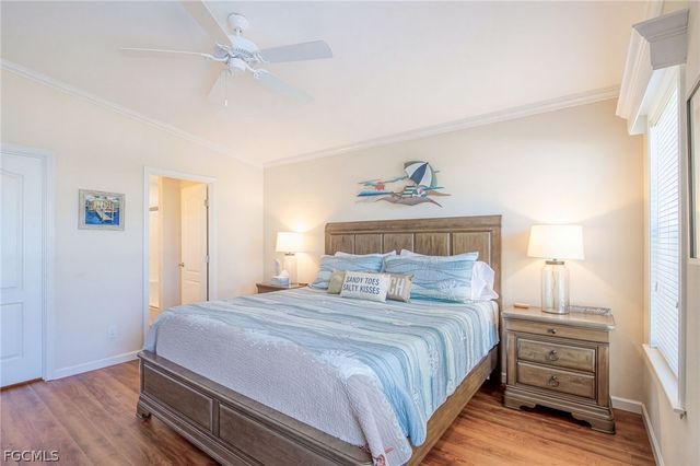 3098 Sloop LN, St James City, FL 33956