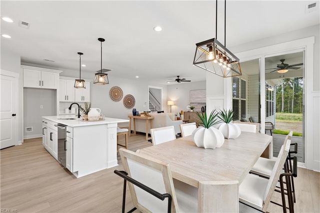 MM Ashbee, Chesapeake, VA 23322