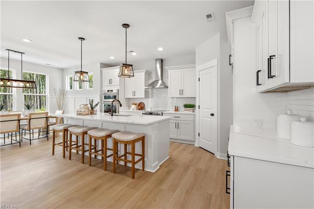 MM Ashbee, Chesapeake, VA 23322