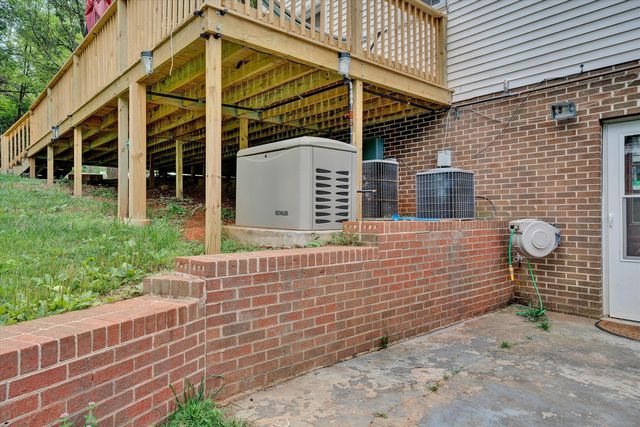 281 Cherokee Hills RD, Bassett, VA 24055