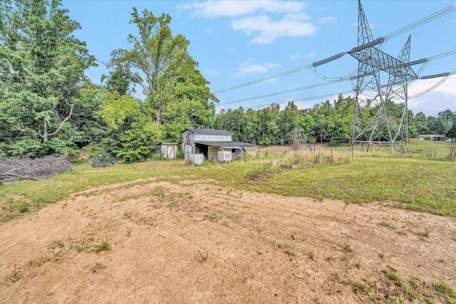 281 Cherokee Hills RD, Bassett, VA 24055