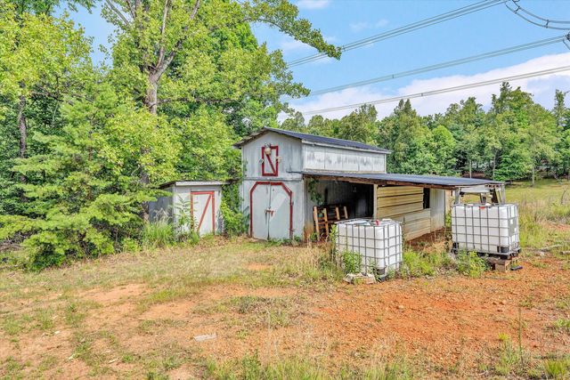 281 Cherokee Hills RD, Bassett, VA 24055