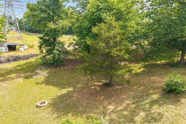 281 Cherokee Hills RD, Bassett, VA 24055