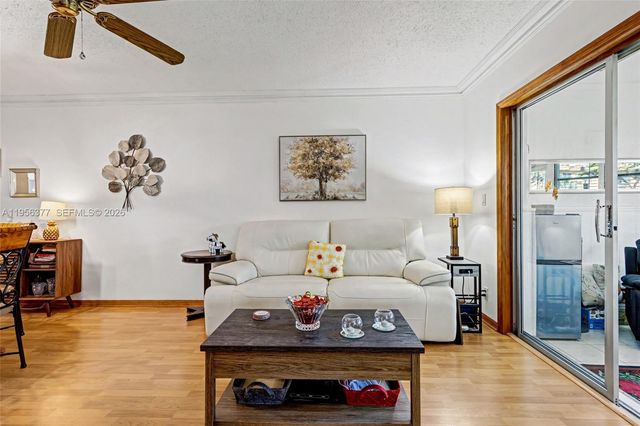 5661 SW 2nd Court 101, Margate, FL 33068