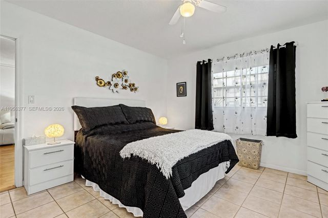 5661 SW 2nd Court 101, Margate, FL 33068